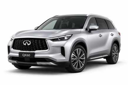 Full size luxury SUV 7 passenger rental near Orange County airport